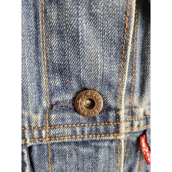 Levi’s Classic Blue Denim Jacket Sz. S Button Up Trucker Style Natural Wear - Picture 4 of 5